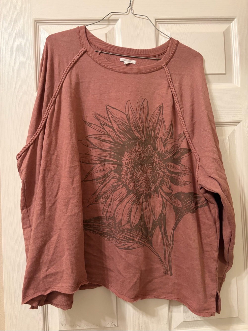 Maurices Rose Mauve Sunflower Graphic Pullover